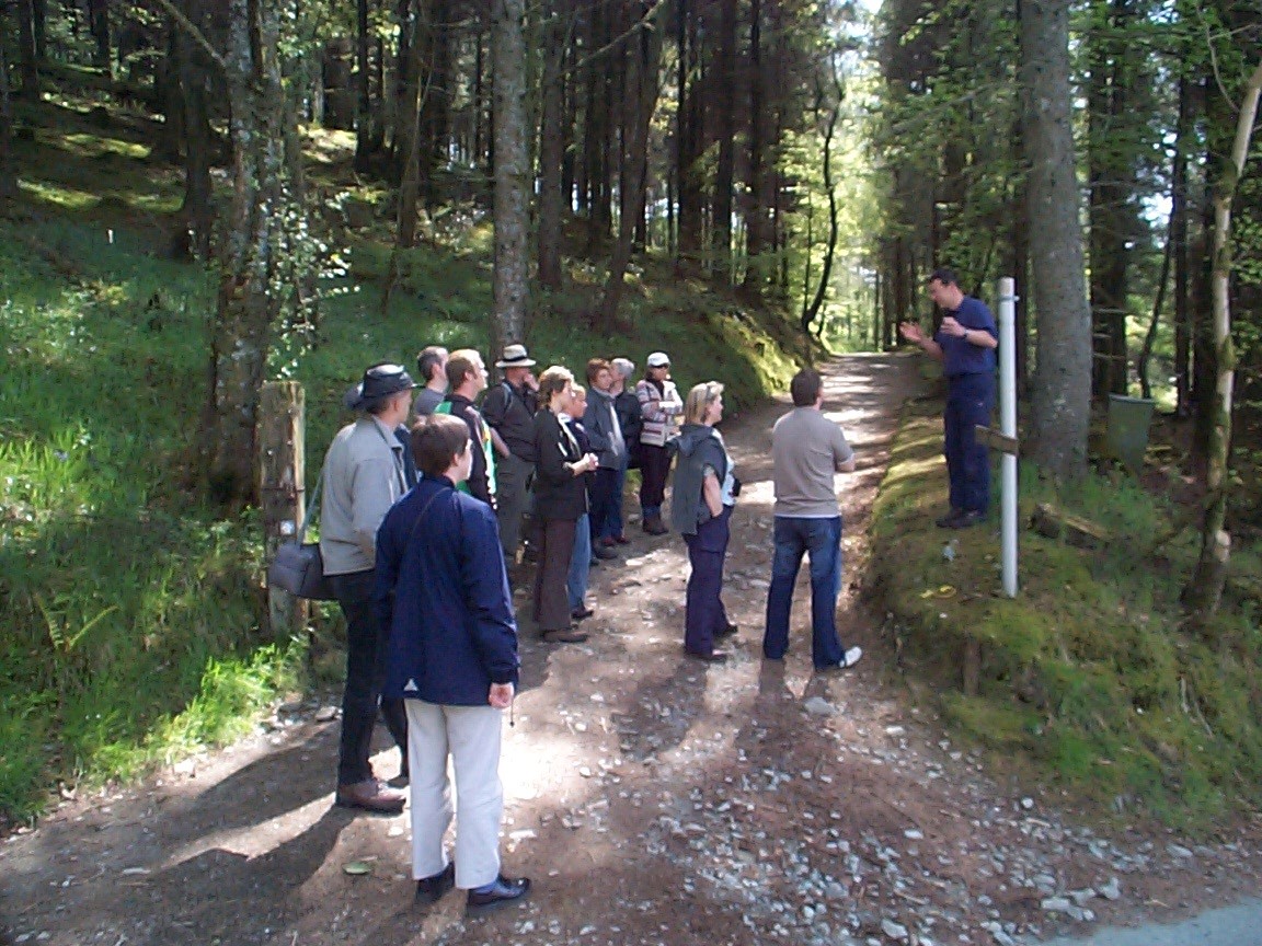 SNP - Living Interp 2005.jpg (349251 bytes)