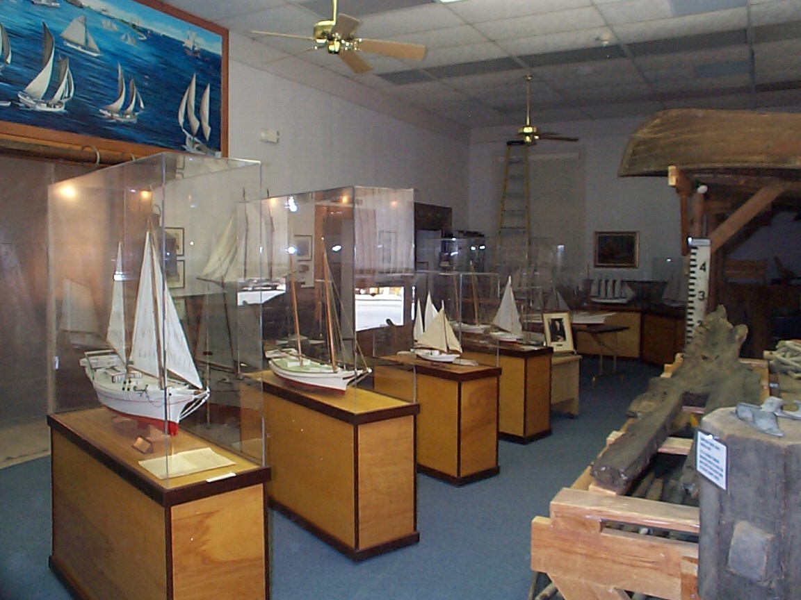 Richardson Maritime Museum.jpg (233455 bytes)